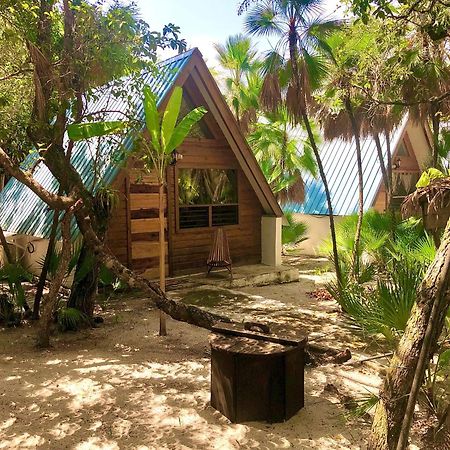 Kin Resort Lodge Maya Beach Bagian luar foto