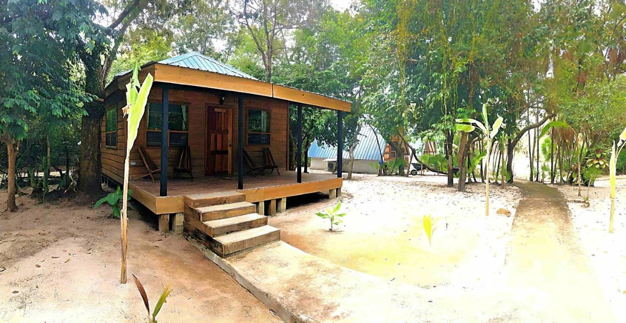 Kin Resort Lodge Maya Beach Bagian luar foto
