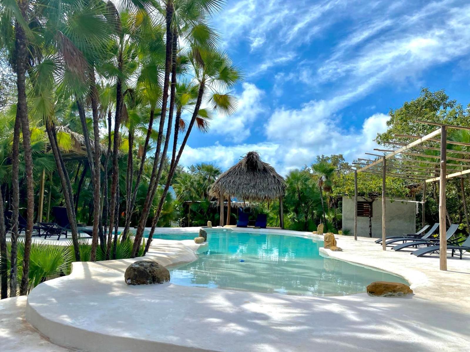 Kin Resort Lodge Maya Beach Bagian luar foto