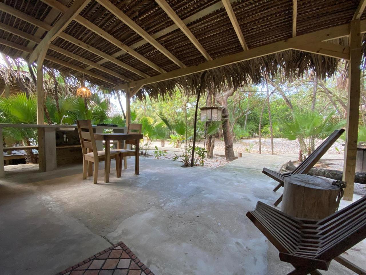 Kin Resort Lodge Maya Beach Bagian luar foto